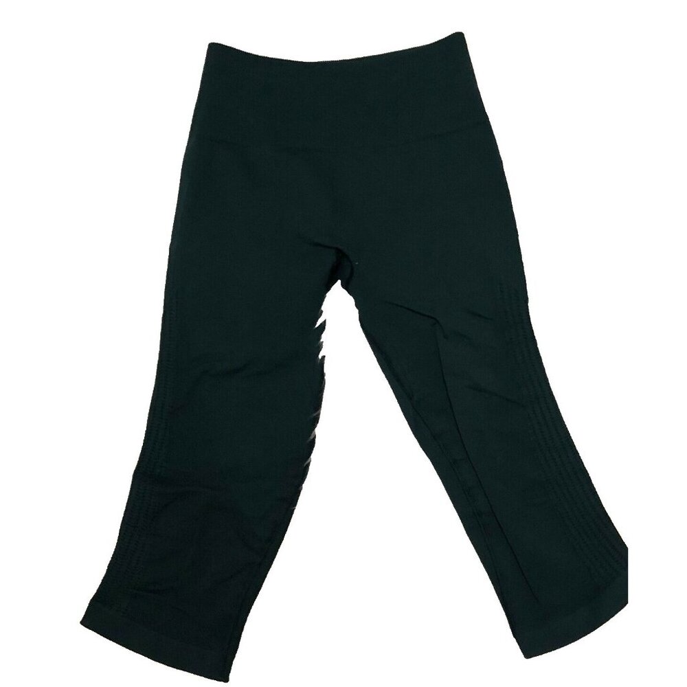 Lululemon Crop Pants Ruffle Bottom Green Run Gym Yoga EUC Capri SZ 4-6 Rare- V